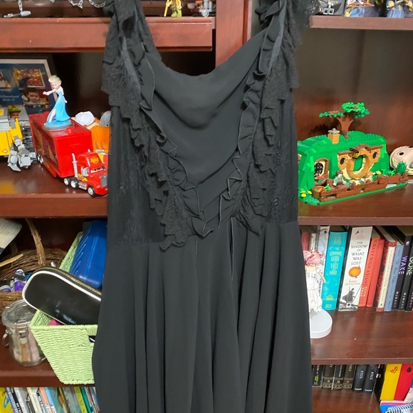 Gothic Lolita Dress - Picture 1 of 4